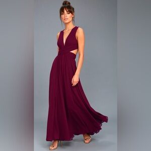 Lulu's Burgundy Cutout Plunge Maxi Formal Evening Gown Size Medium